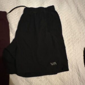 Rvca 7” shorts